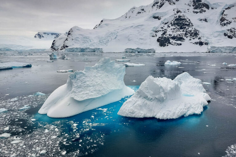 Tips for taking amazing photos with your phone in Antarctica
